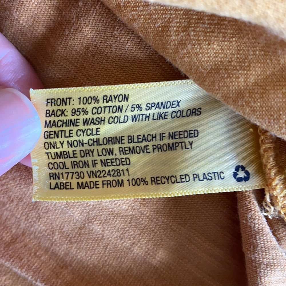 Universal Thread Tank - Picture 7 of 7